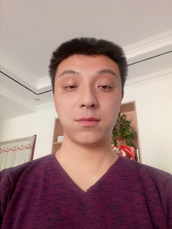 钱永辉的第一张照片--石家庄父母相亲团