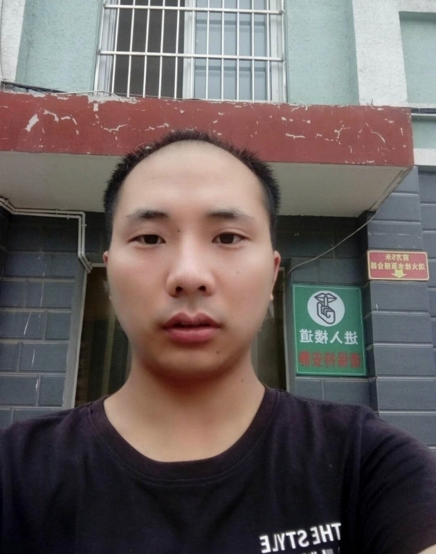 亮亮的第一张照片--石家庄父母相亲团