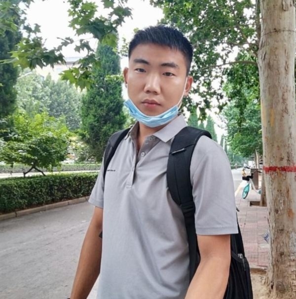 90年男征婚的第一张照片--石家庄父母相亲团